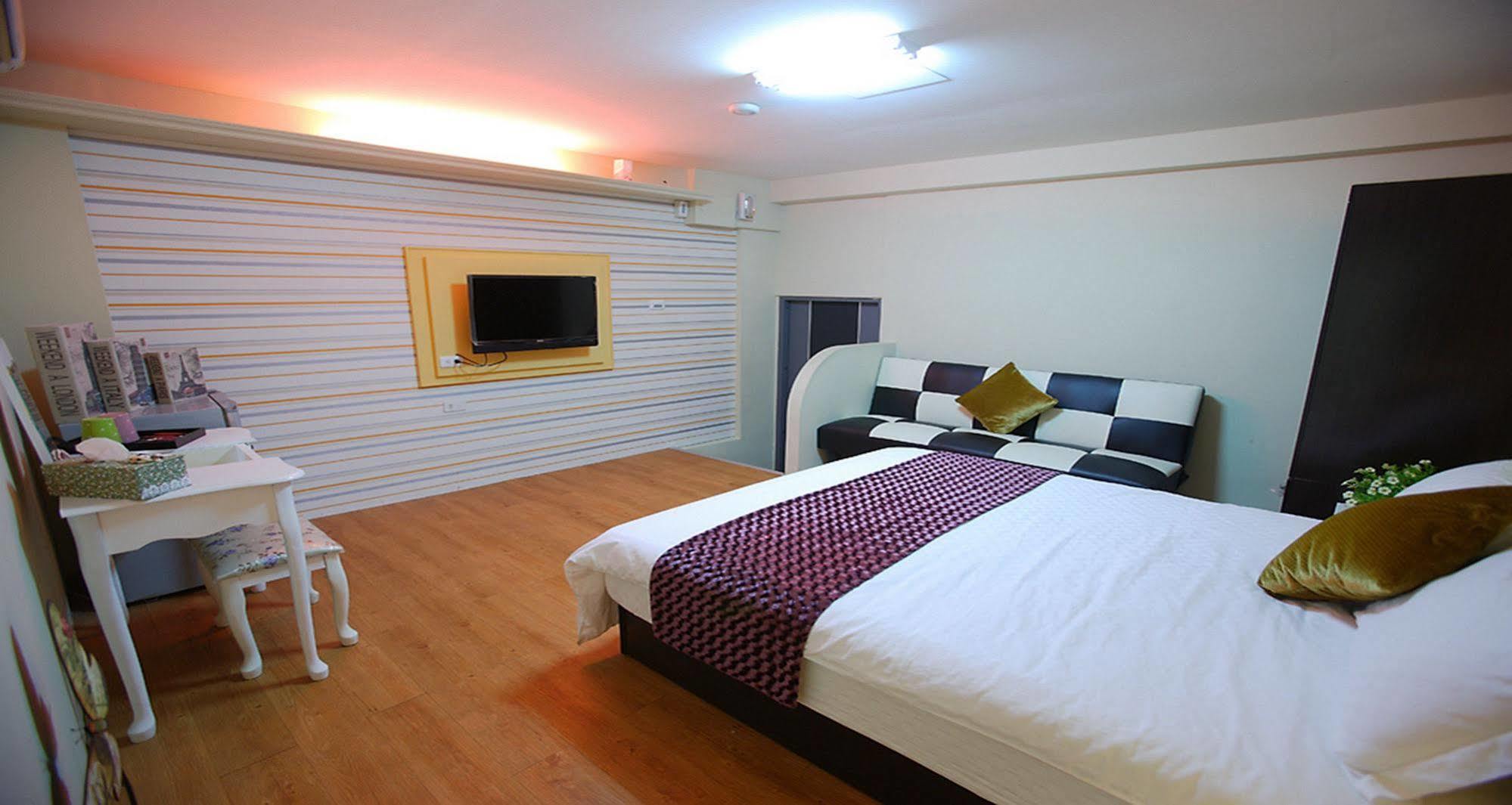 Xiong Zhi Mi B&B Città di Hualien Esterno foto
