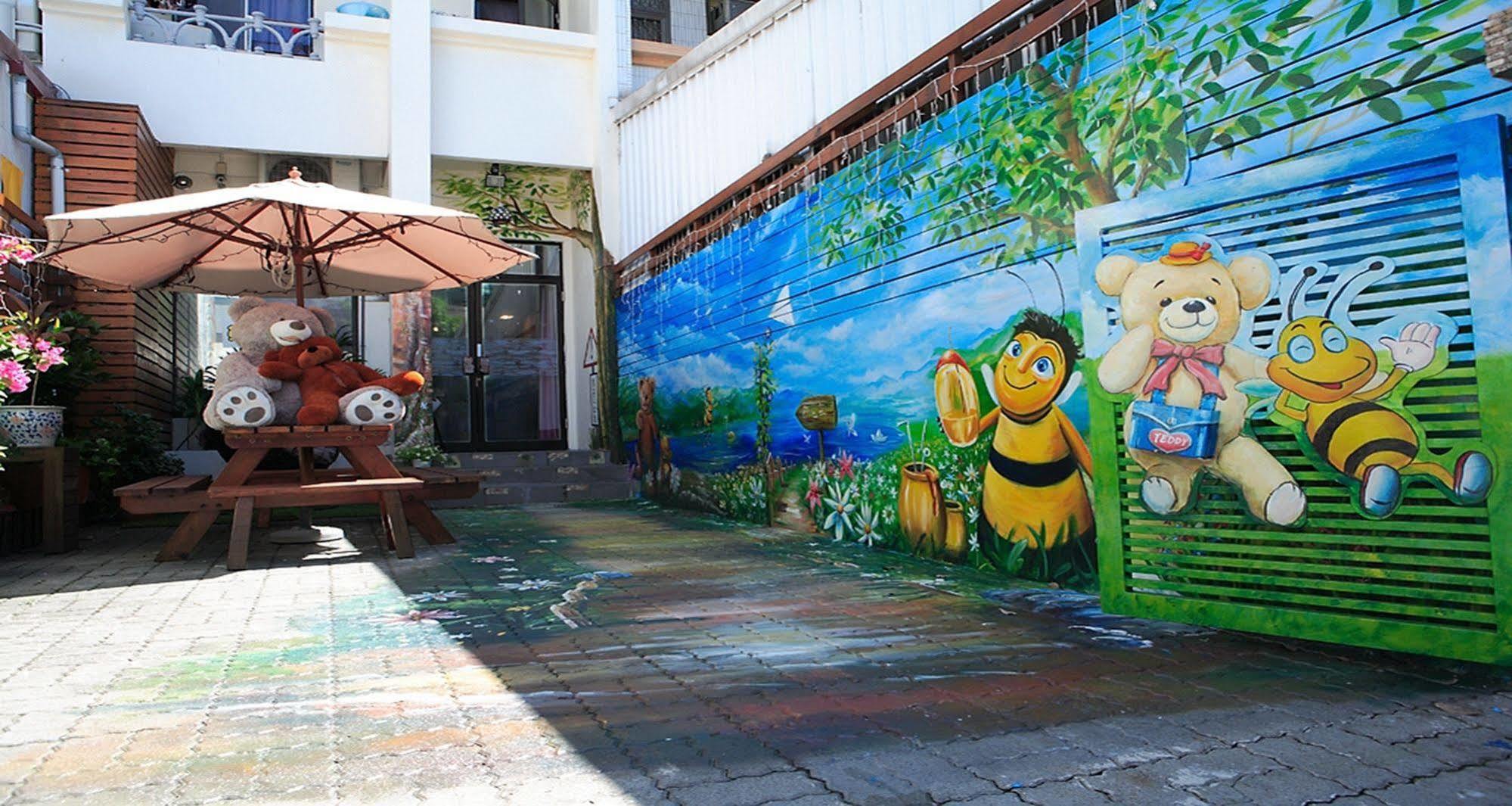 Xiong Zhi Mi B&B Città di Hualien Esterno foto